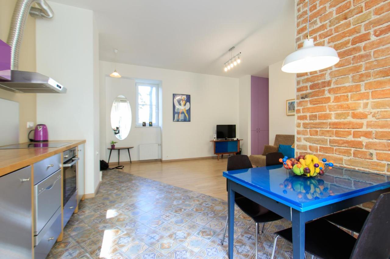 Rental Apartments Wilcza วอร์ซอ ภายนอก รูปภาพ